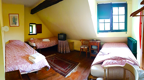 Our triple room with single beds. (K3)